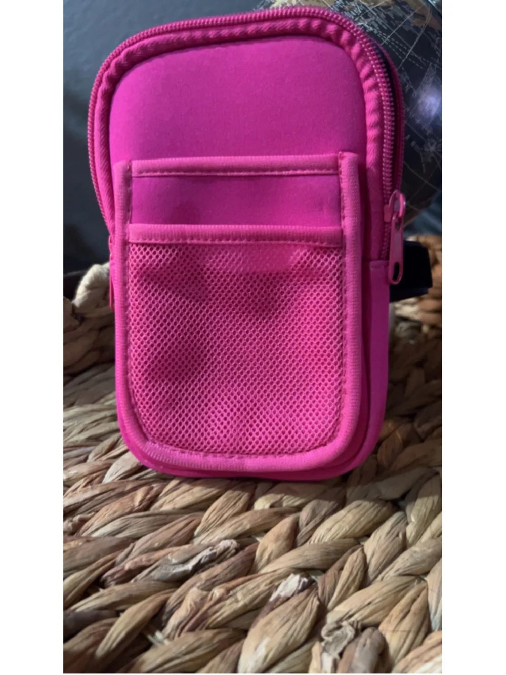 KATYDID Unisex Armband Phone Holder One Size Pink Black